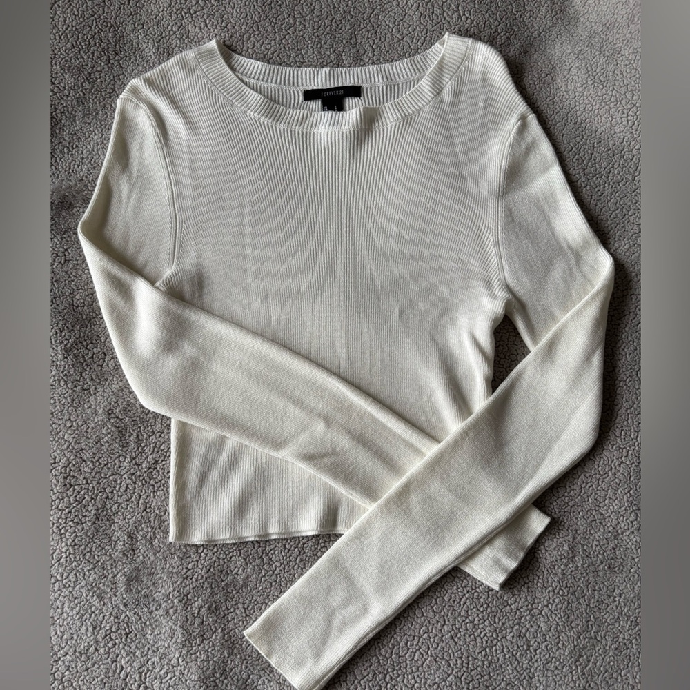 Women’s Sweater!
